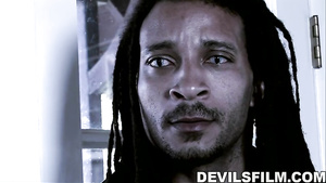 Redhead Audrey Hollander in vampire zombie cosplay