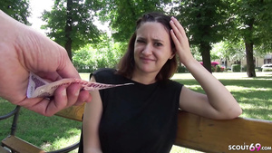 Amateur teen gets a good offer