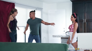 Hispanic cougar Lela Star hardcore sex with Xander Corvus