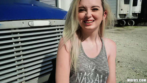 Lexi Lore gives Jesse Black outdoor blowjob to get a ride