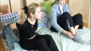 3 very lesbian friends