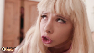 Kenzie Loves A One-Eyed Snake In Her Rear!