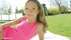 Cute blonde with nice booty plays with a dildo close up and masturbates