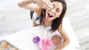 Teen cock slurper does cowgirl after sensual blowjob and scream