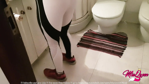 Mia Queen - She Loves being Shagged in Tight Yoga Pants