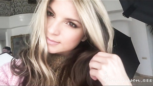 Russian Teen Gina Gerson Erotic Photoshoot