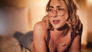 Lyra And Zoey - young blonde lesbians making out, kissing and pussy licking