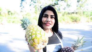 Latina hot babe amateur porn video