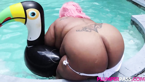 Big Whore By The Pool - BBW Cotton candi
