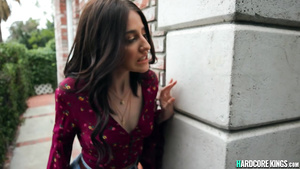 Gardener anal sex fucks darkhaired babe housewife