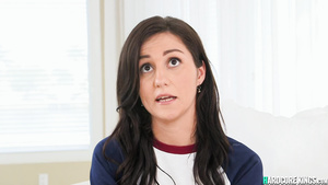 Petite darkhaired babe takes huge male pole