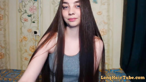 Fantastic Long Haired Darkhaired Babe Hairplay And Brushing