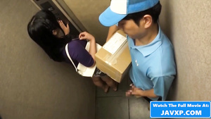 Nasty Japanese Babe Made Love By The Postman