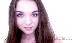 Stunning 18 teenage suck Dick at Audition