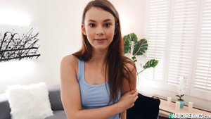 Young Babe banging big male pole to blind date