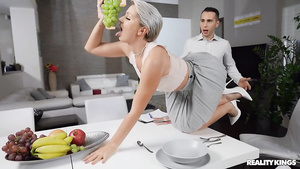 Pervert shor-haired babe Kittina has sex fun with waiter