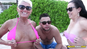 Money Talks - Surf Rider 1 - Gabriella Ford