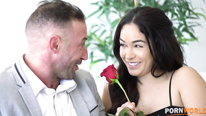 Pleasure-seeking hairy babe Ginebra Bellucci exciting adult scene