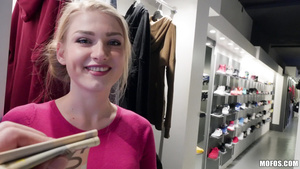 Public Pickups - Blond Filled With Customer Service 1 - Lucy Heart