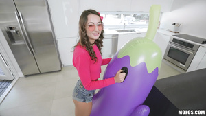 Don't Break Me - Tiny Steamy Takes A Huge Male Stick 1 - Jmac