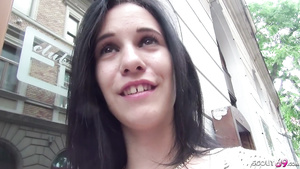 Gorgeous amateur damsel engrossing porn clip