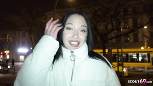 Gorgeous lassie engrossing porn scene