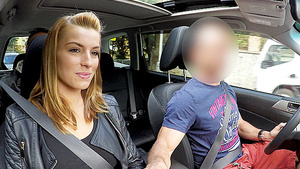 HUNT4K. Shaved guy sold GF's bald pussy cunny for solid amoun