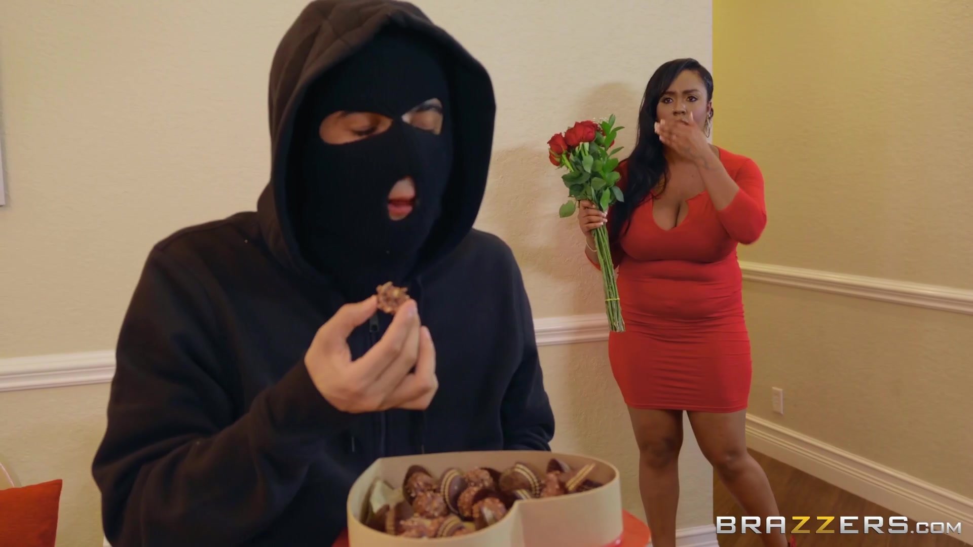 Ebony plump housewife Layton Benton enjoys long dick  Xozilla.com