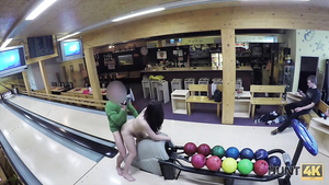 HUNT4K. Guy penetrates attractive beauty while cuckold