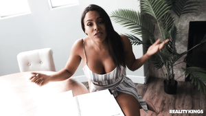 Hispanic MILF Luna Star hot porn video