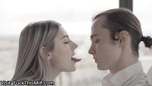 Cuckold Watches His GF Eva Elfie In Action