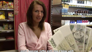 Amateur MILF Fornicateed Hard In The Shop