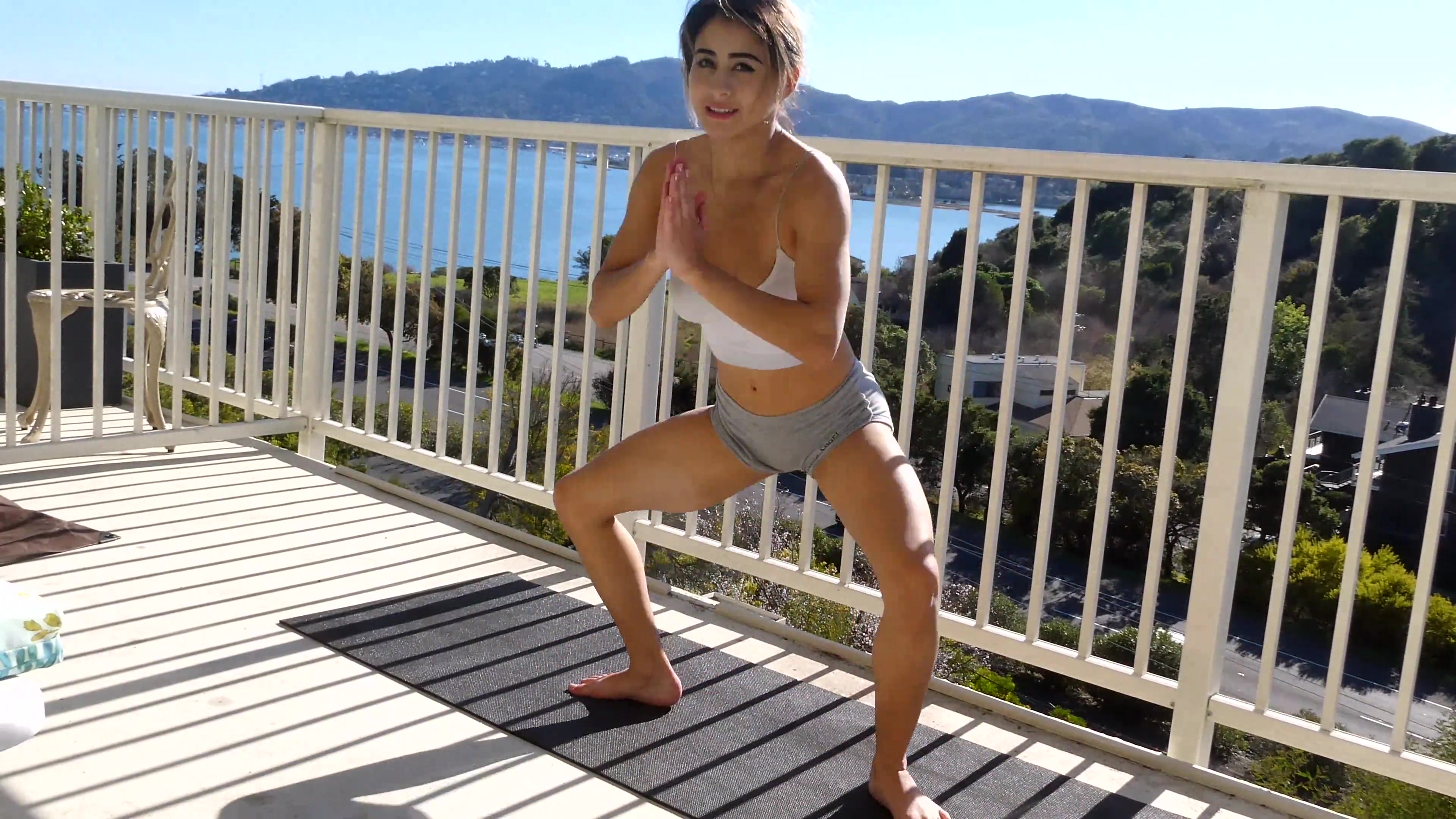 Outdoor Yoga and a big squirt with Mia / Xozilla.com