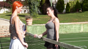 Gorgeous teen lesbos sex video