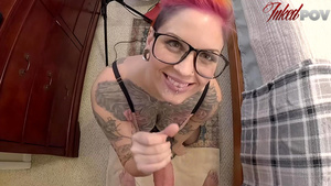 Tattooed babe Ava Minx sees what's cumming