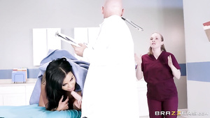 Hung doctor and booty babe Mary Jean