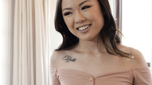 Asian yammy spinner hot sex affair