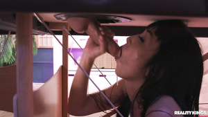 Sneaky Masseuse Marica Hase Milks Businessman