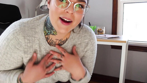 SugarbootyCB - Secretary Gets First Big black dick from Boss - Thick