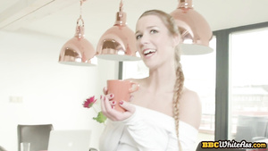 Blondie secretary get analsmashed by BCC boss