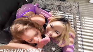 Hot babes FFM Sextape 3some orgy