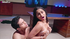 Luxurious Desi bimbo crazy xxx video