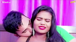 Hot Indian bombshell erotic video